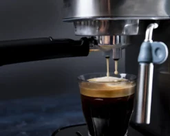 GASTRONOMA 18110001 Espressomaschine Baristo. Siebträgermaschine Mit 15 Bar Druck Und Milchaufschäumer 23 GASTRONOMA 18110001 Espressomaschine Baristo. Siebträgermaschine Mit 15 Bar Druck Und Milchaufschäumer -KaffeeGlück Angebote 1e6e5eea791aab0f873a773482335e91