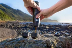 WACACO Nanopresso Barista Kit, Zubehör Für Die Tragbare Espressomaschine Nanopresso. Doppelter Espresso, Lungo 12 WACACO Nanopresso Barista Kit, Zubehör Für Die Tragbare Espressomaschine Nanopresso. Doppelter Espresso, Lungo -KaffeeGlück Angebote 2c95c992b672573e667f89fdb1bb5bc3