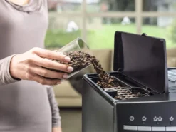 De'Longhi DeLonghi ESAM 3000 B Kaffeevollautomat Schwarz -KaffeeGlück Angebote 70ac8587cbba7f8ec094789bef067031