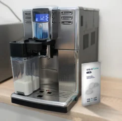 AquaFloow Siemens Kaffeemaschinen-Set: 3x Wasserfilter (Ersatz TZ70003), Entkalkungstabletten 4 Stück (TZ80002), Reinigungstabletten 10x2g (Ersatz TZ80001) -KaffeeGlück Angebote f010bf2dedb88c2b58877110af31b2ab