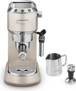 De'Longhi Delonghi Kaffeemaschine Dedica Metallics EC785.BG Pumpendruck 15 Bar, Eingebauter Milchaufschäumer, Manuell, 1300 W, Beige -KaffeeGlück Angebote f1ac2eaeaa9b47b5b54e6ffdf1f1d7d2